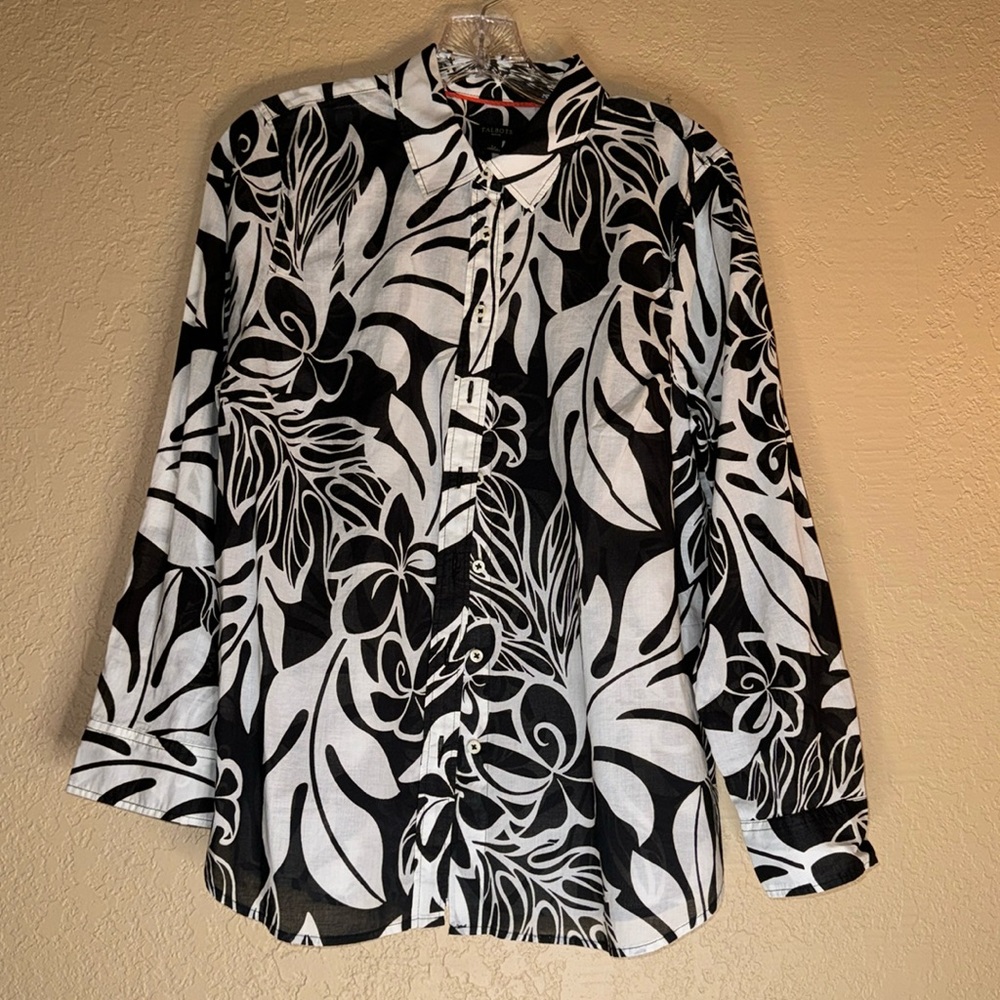 Talbots modern classic petite large, long sleeve blouse